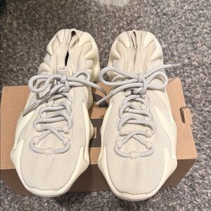 Yeezy 450